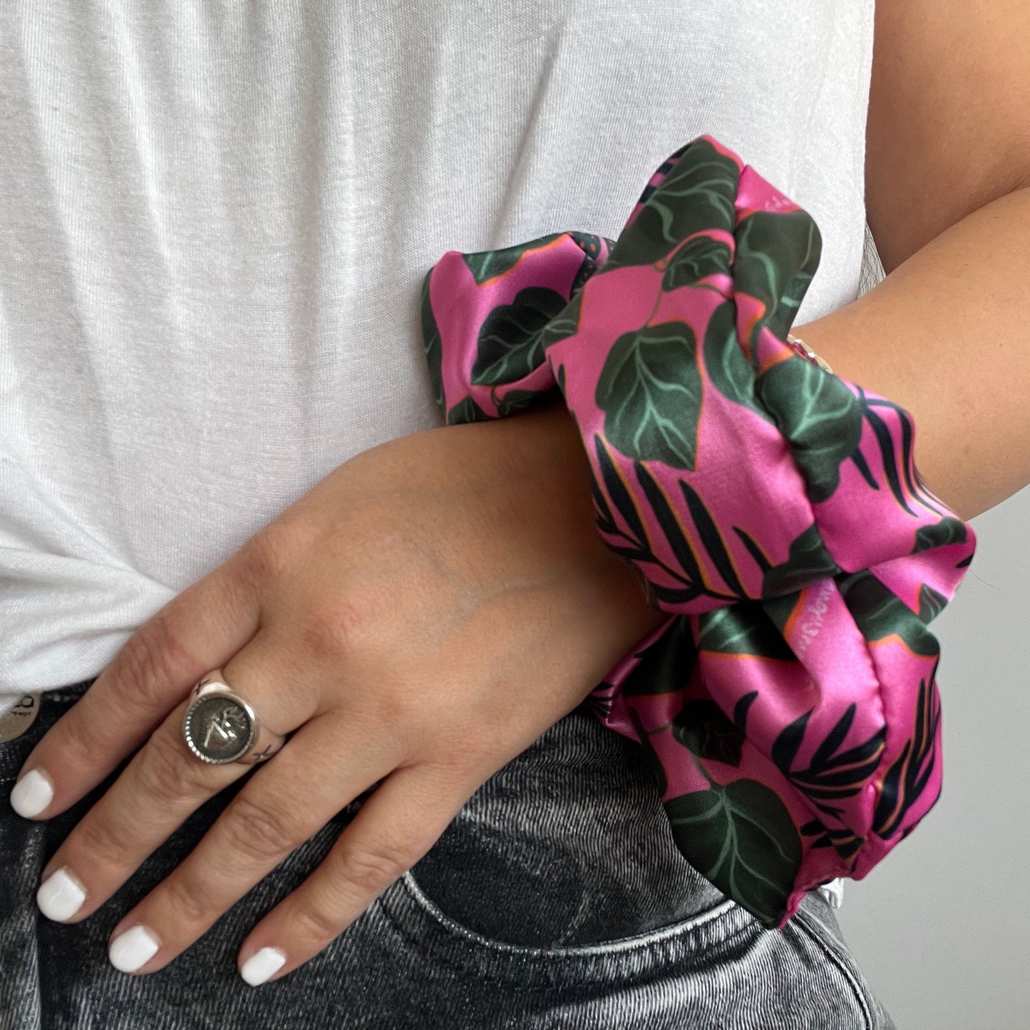 Scrunchie Monstera