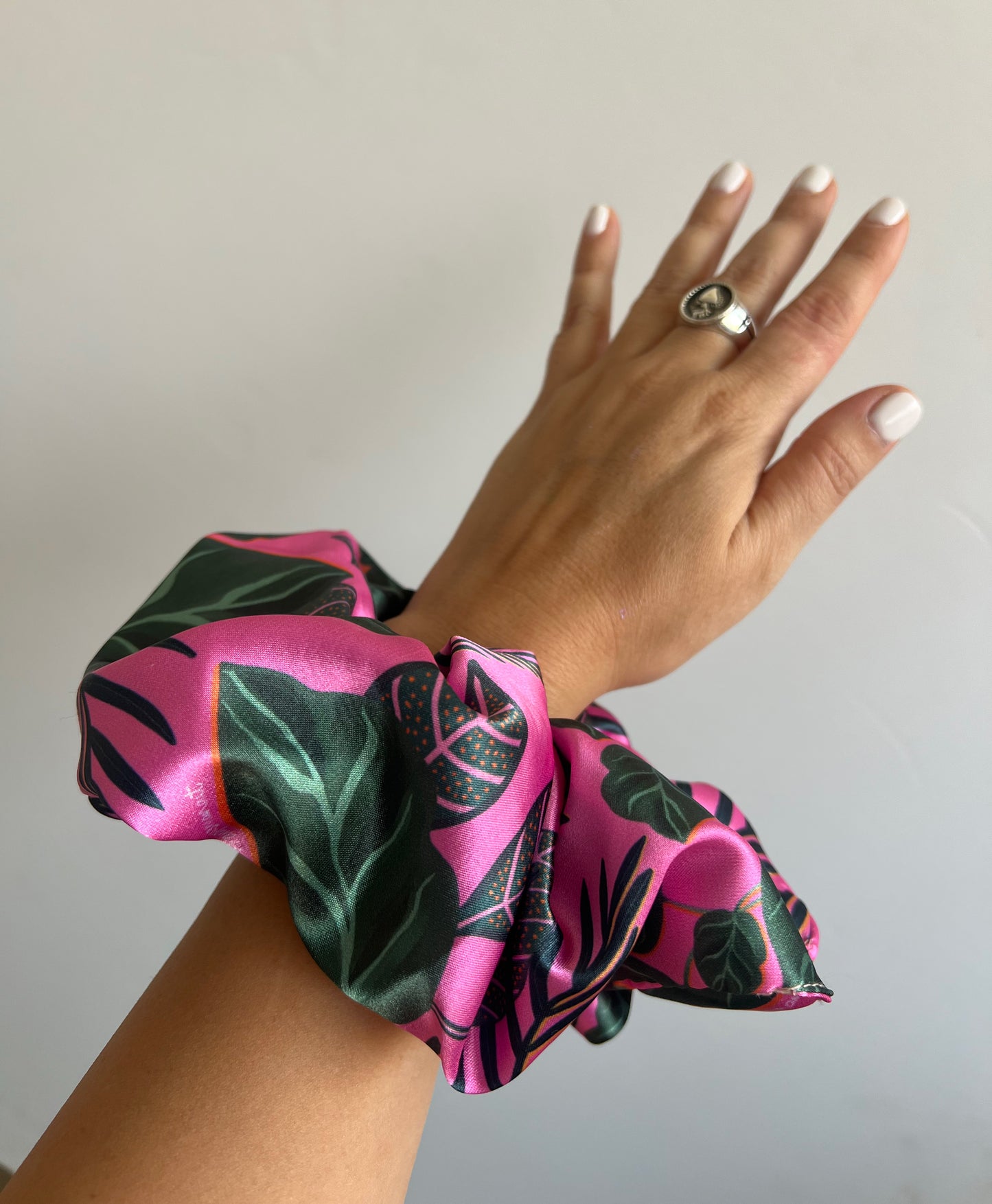 Scrunchie Monstera